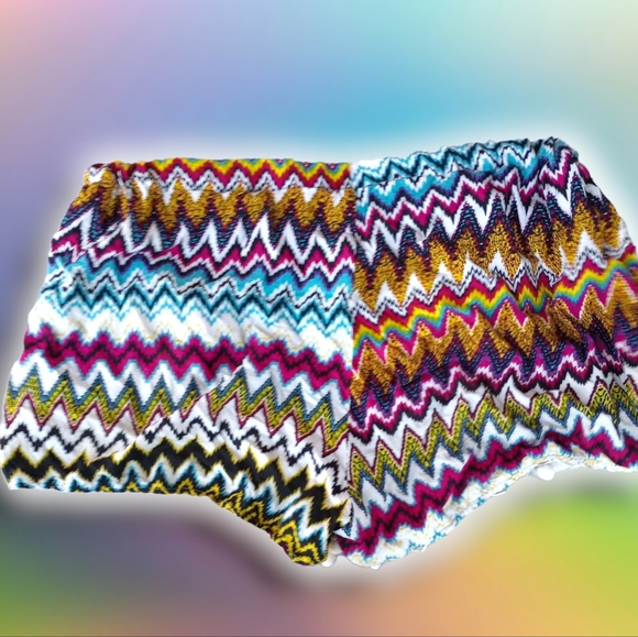 Colorful bohemian short shorts - Picture 2 of 6